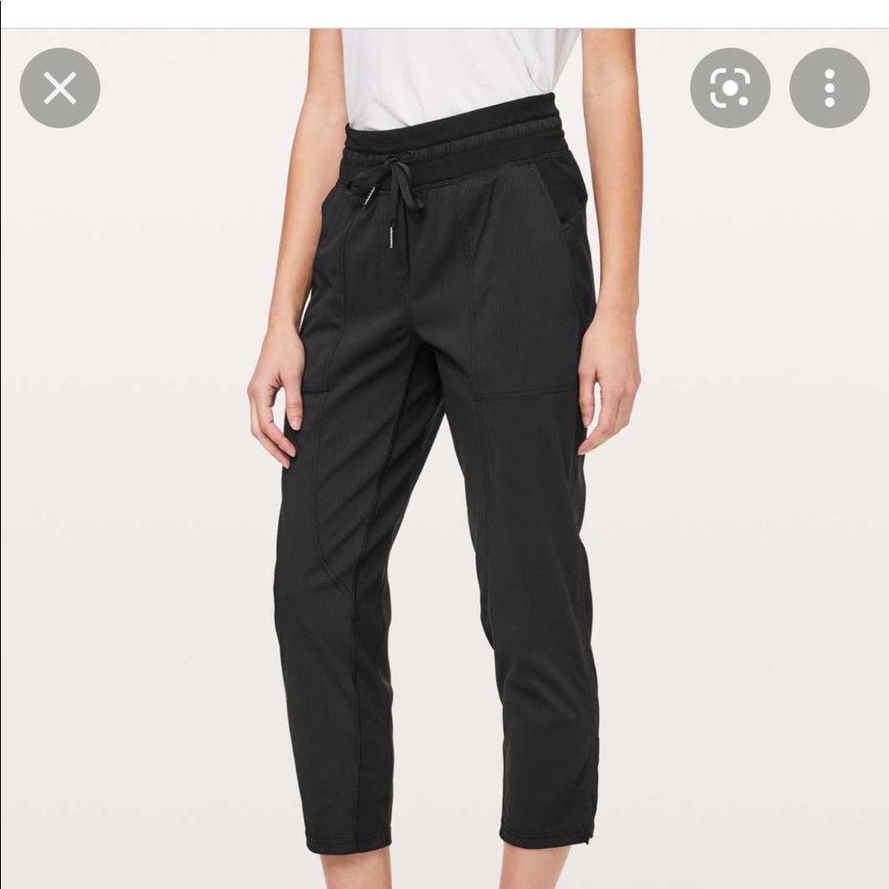 Lululemon Dance Studio Crop- Black 4
